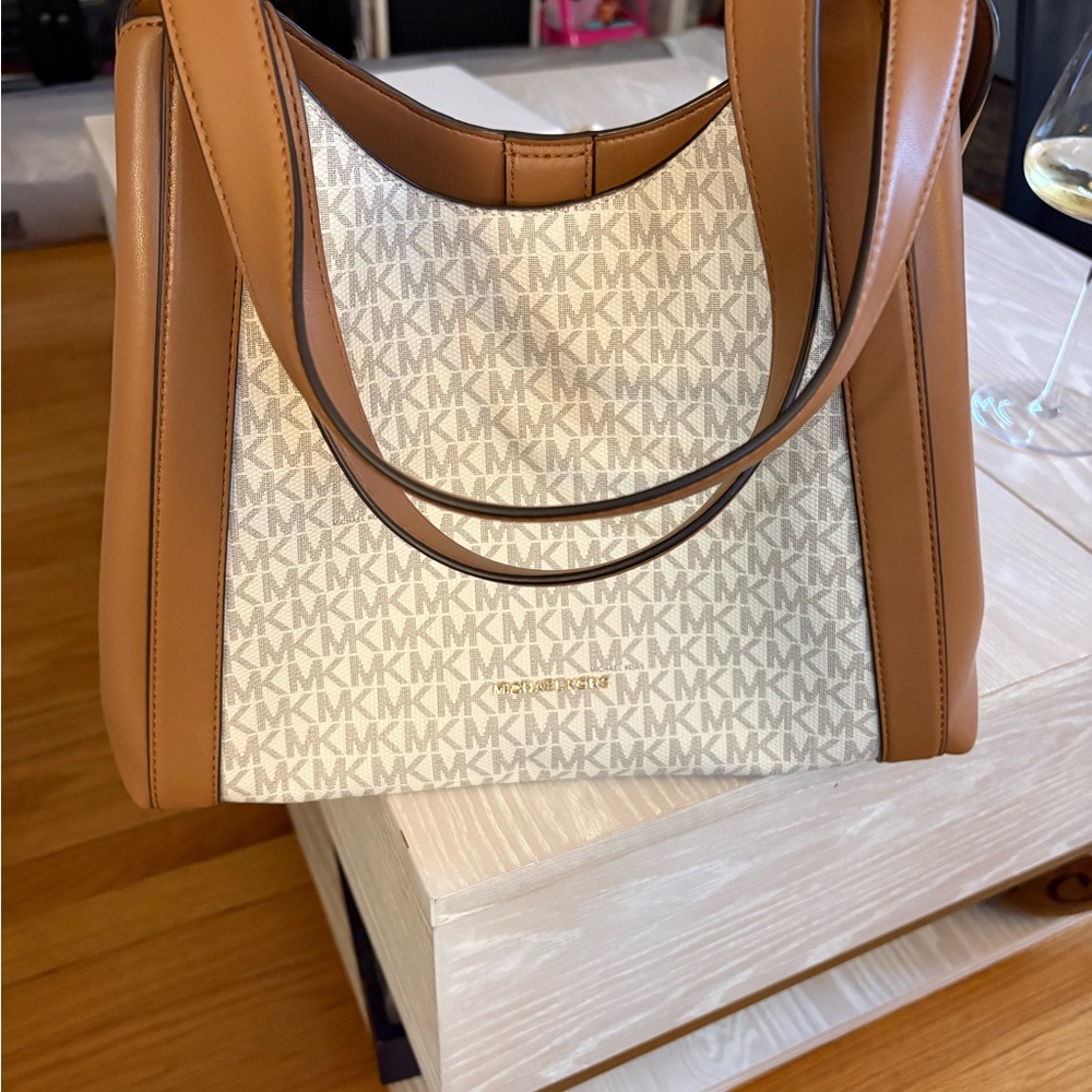 Michael Kors Tan and Cream Signature Tote